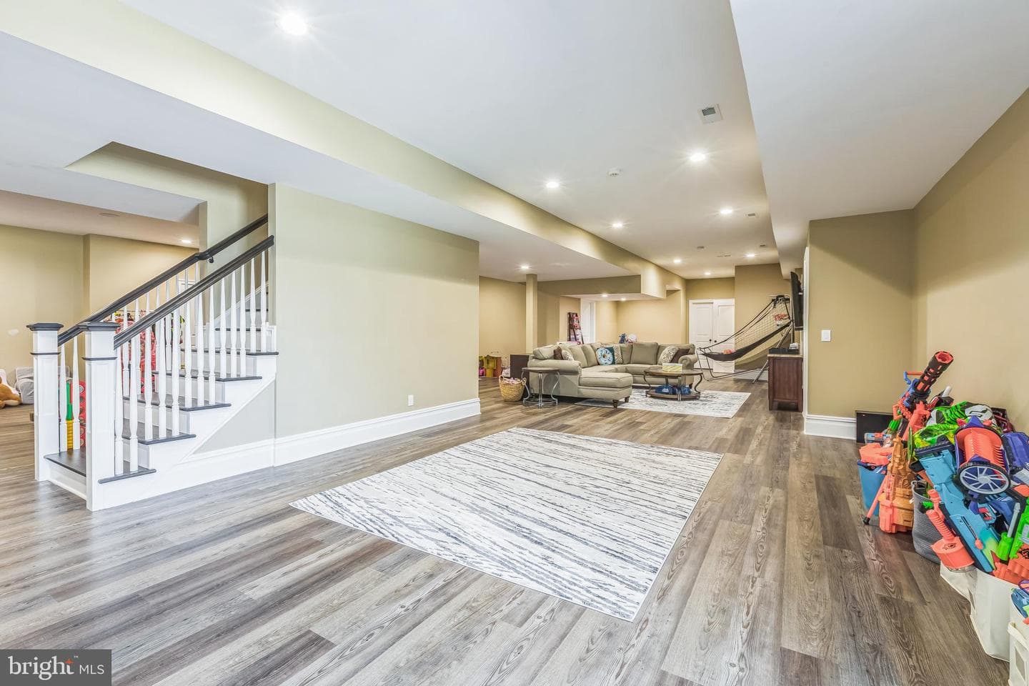 15 Marquis Ridge photo 64