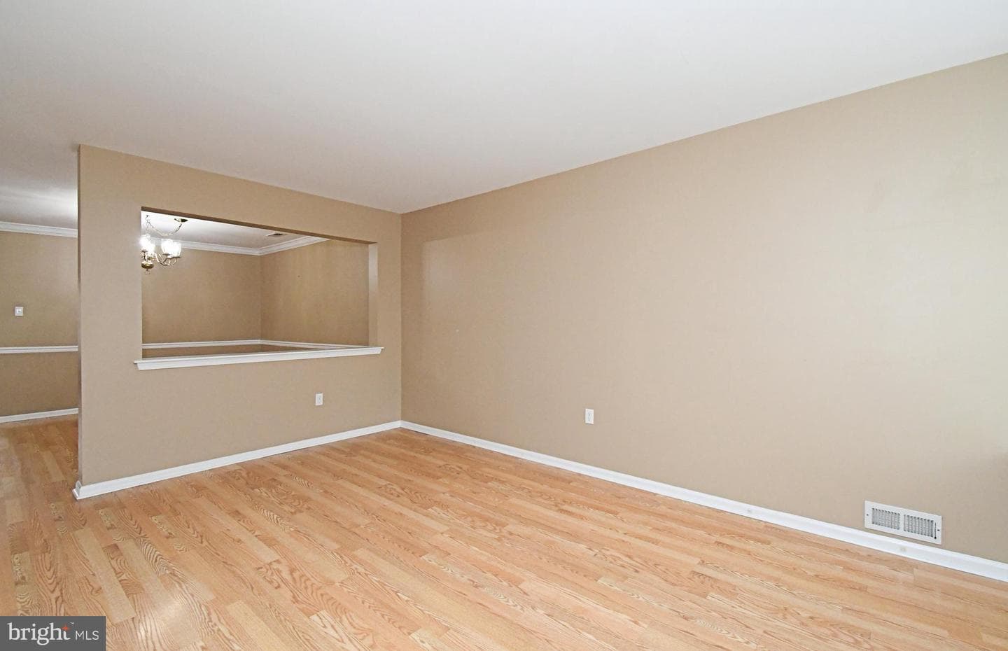82 Honey Locust Lane photo 5
