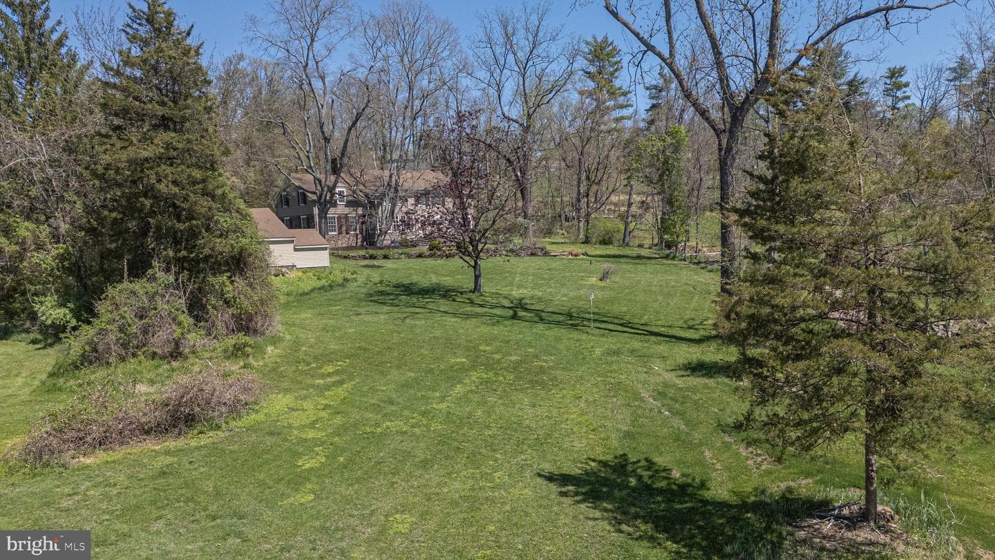 1193 Swamp Road photo 70