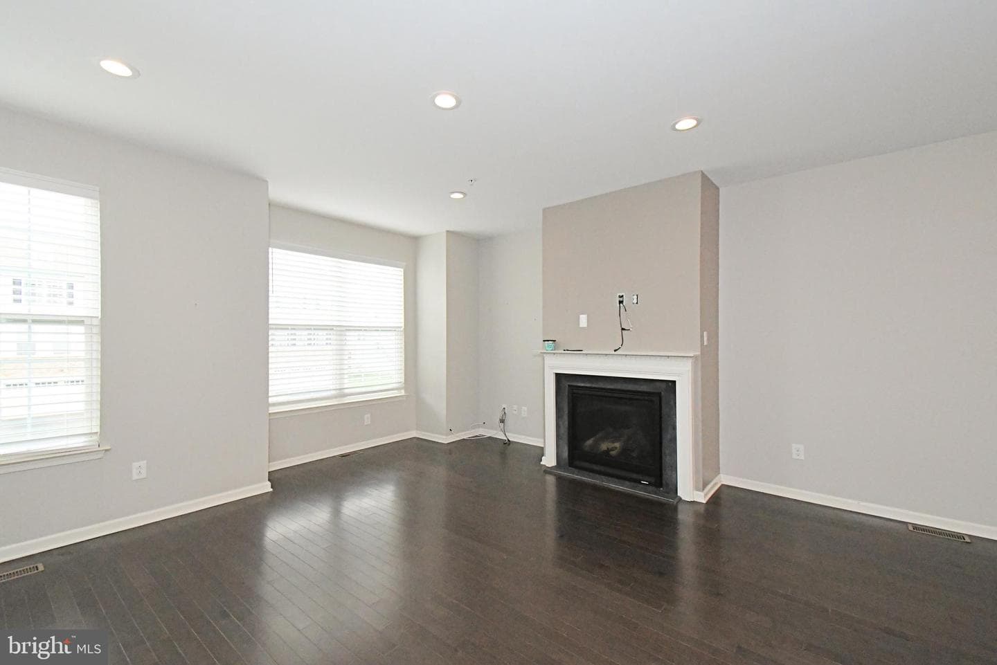 1680 Hickory Lane photo 7
