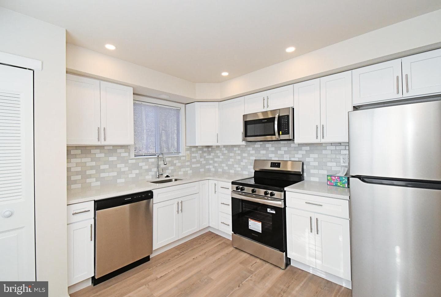 23 Kittery Court photo 2