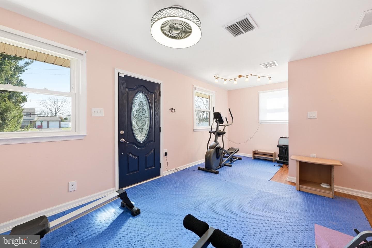 1087 Roberts Road photo 18