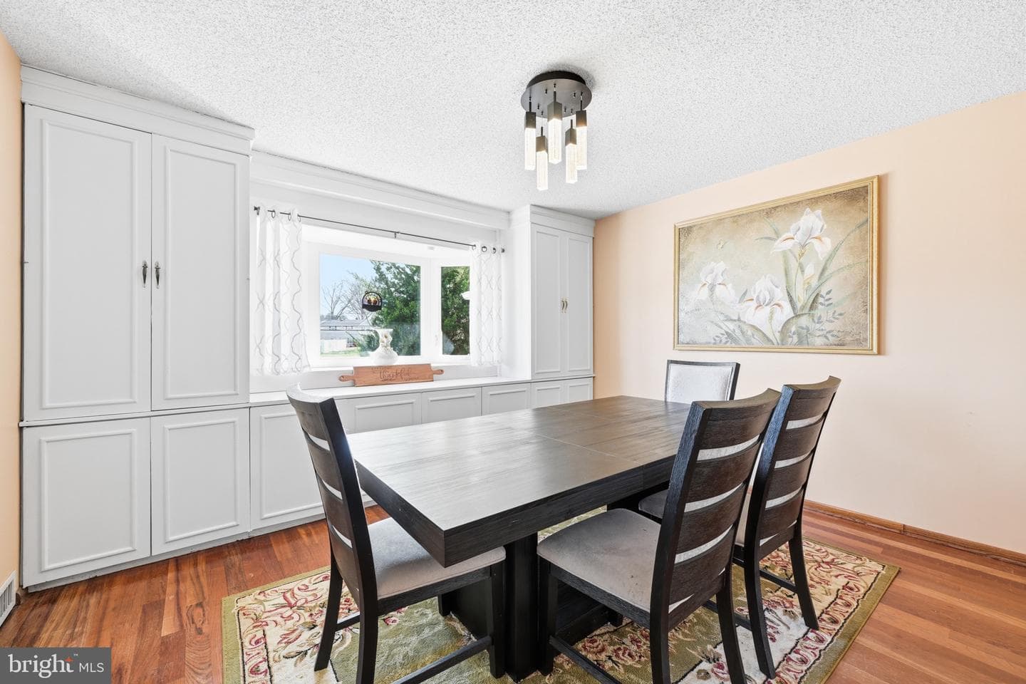 1087 Roberts Road photo 5
