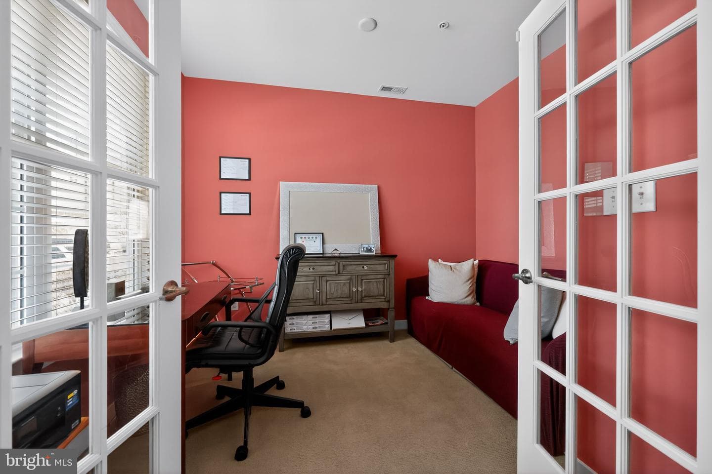 110 Konefal Street photo 4