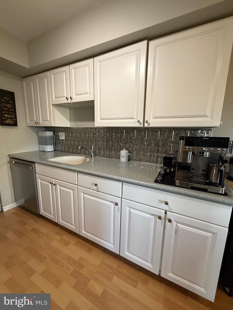 111 Reliance Circle photo 5