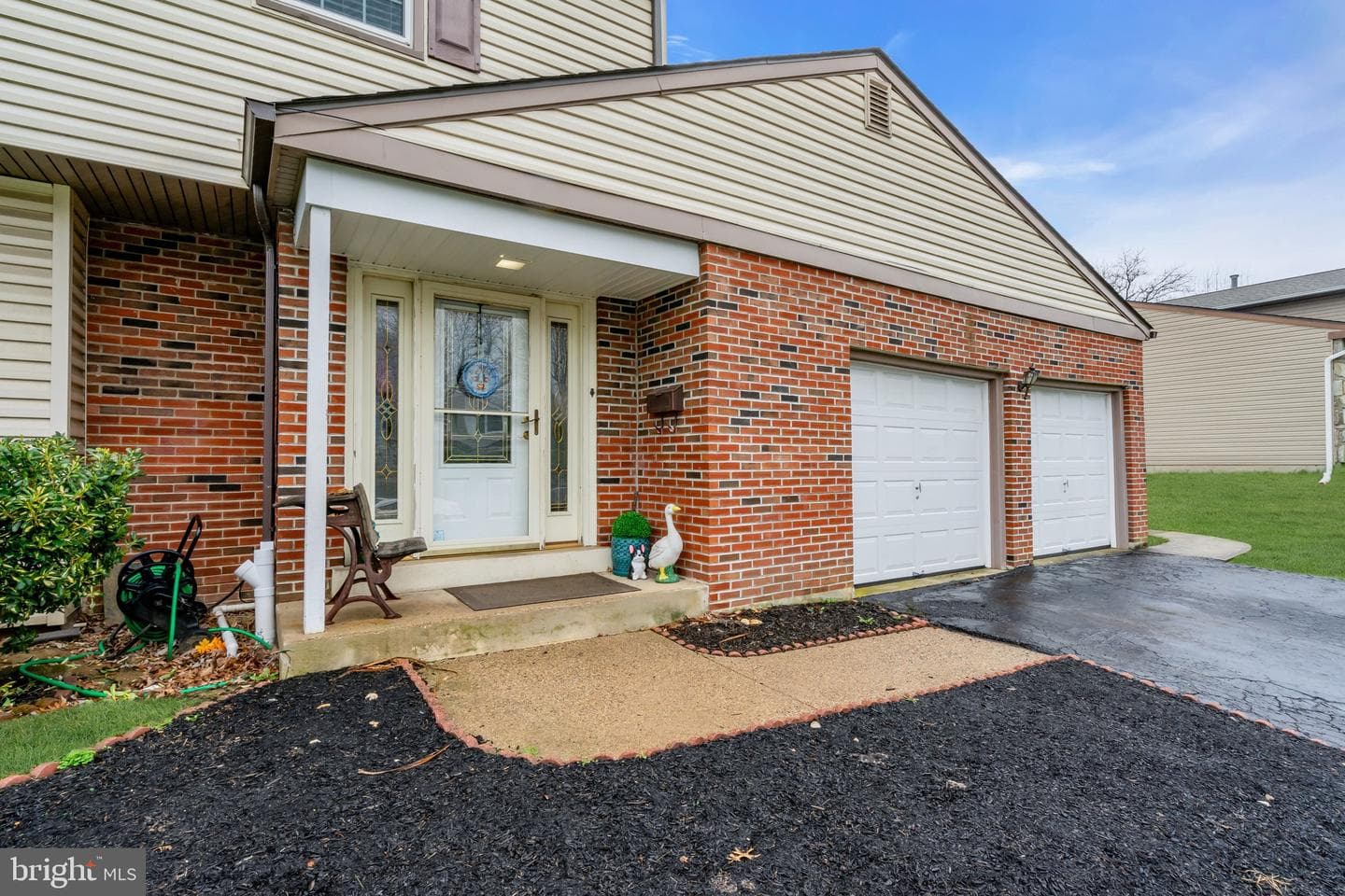 608 Arlington Road photo 3
