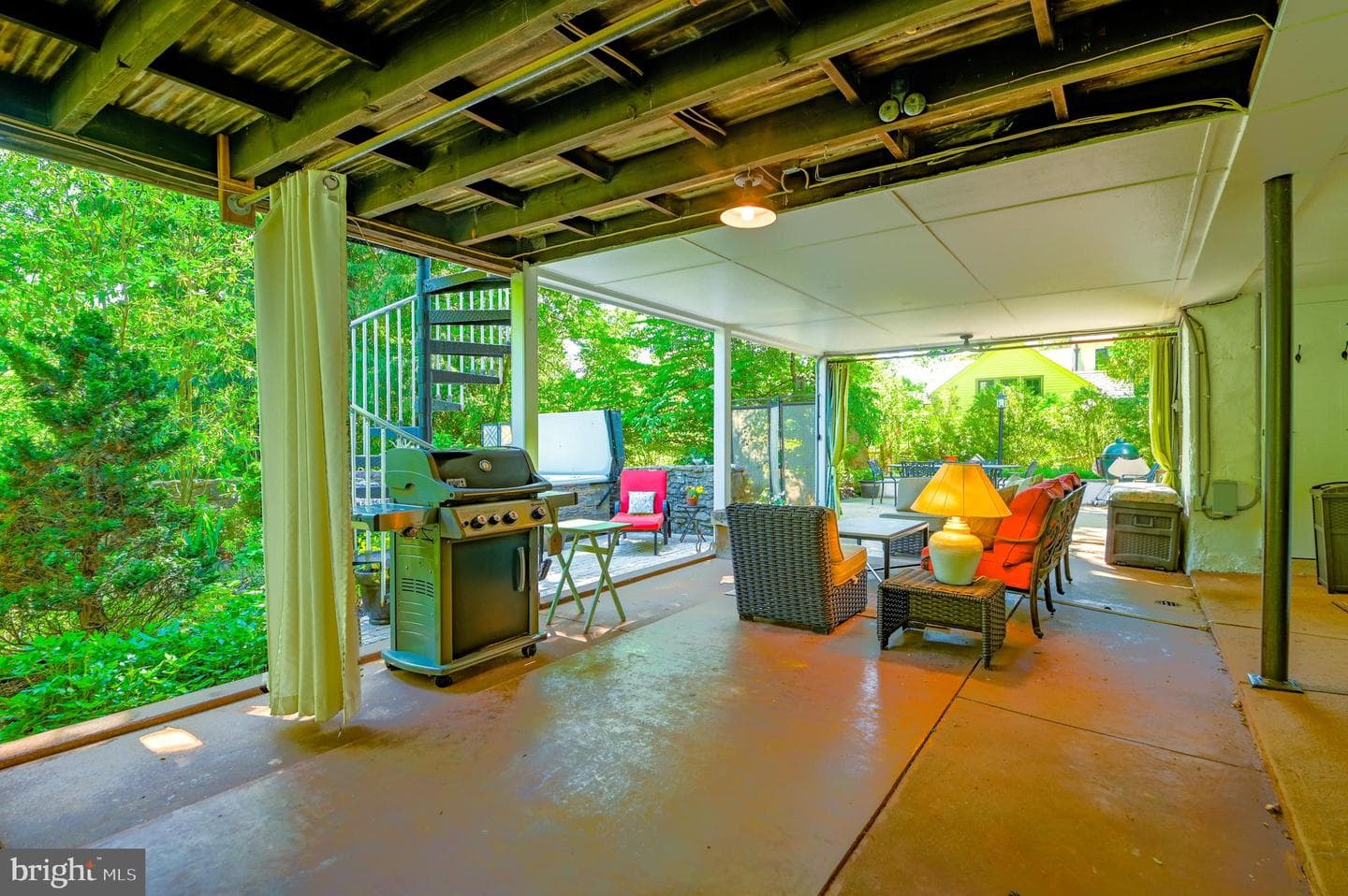 2885 Mill Road photo 9