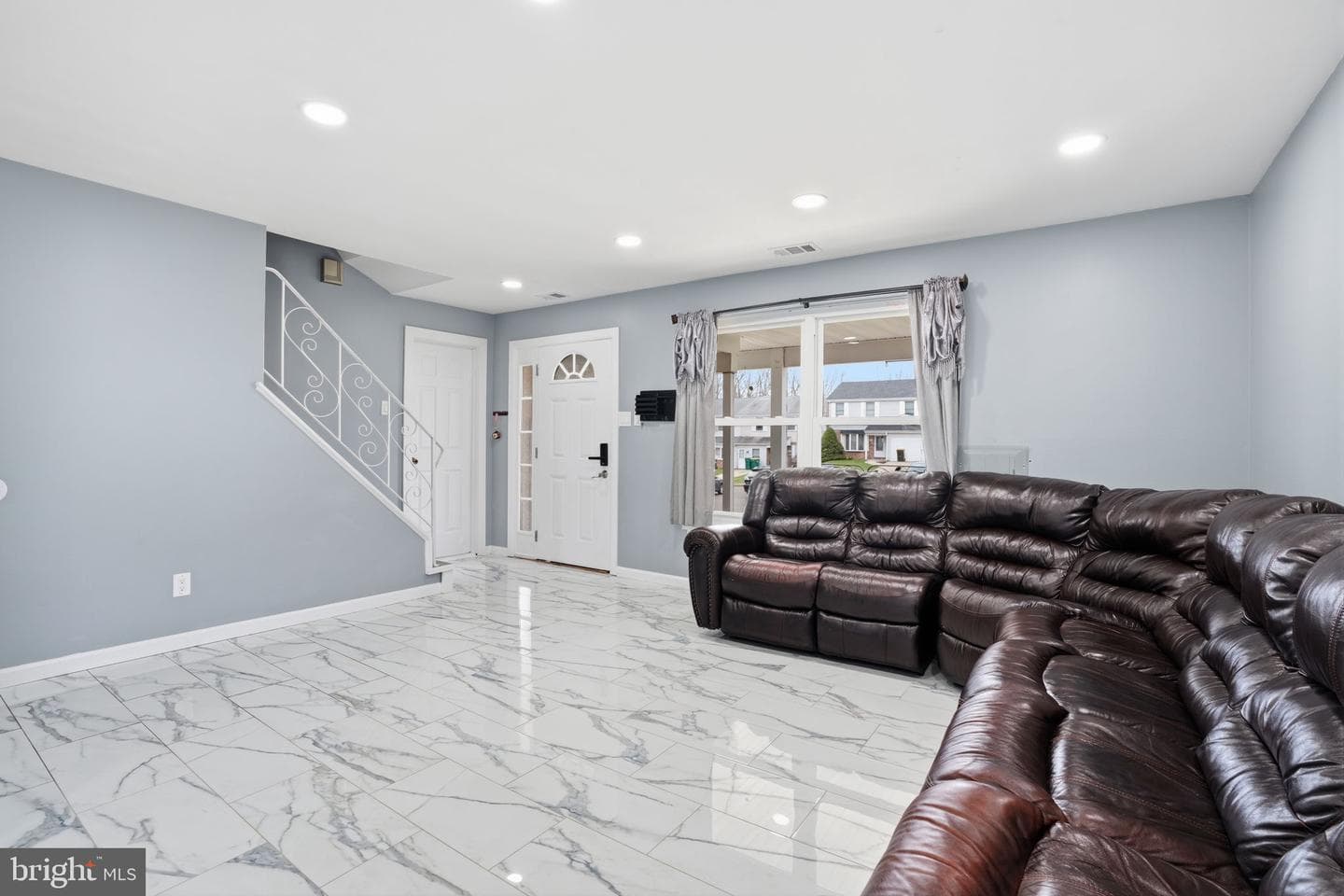 3021 Alcott Court photo 6