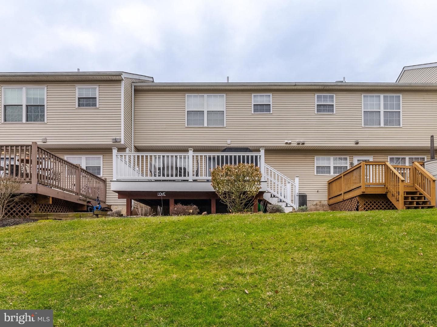 126 Megan Circle photo 29