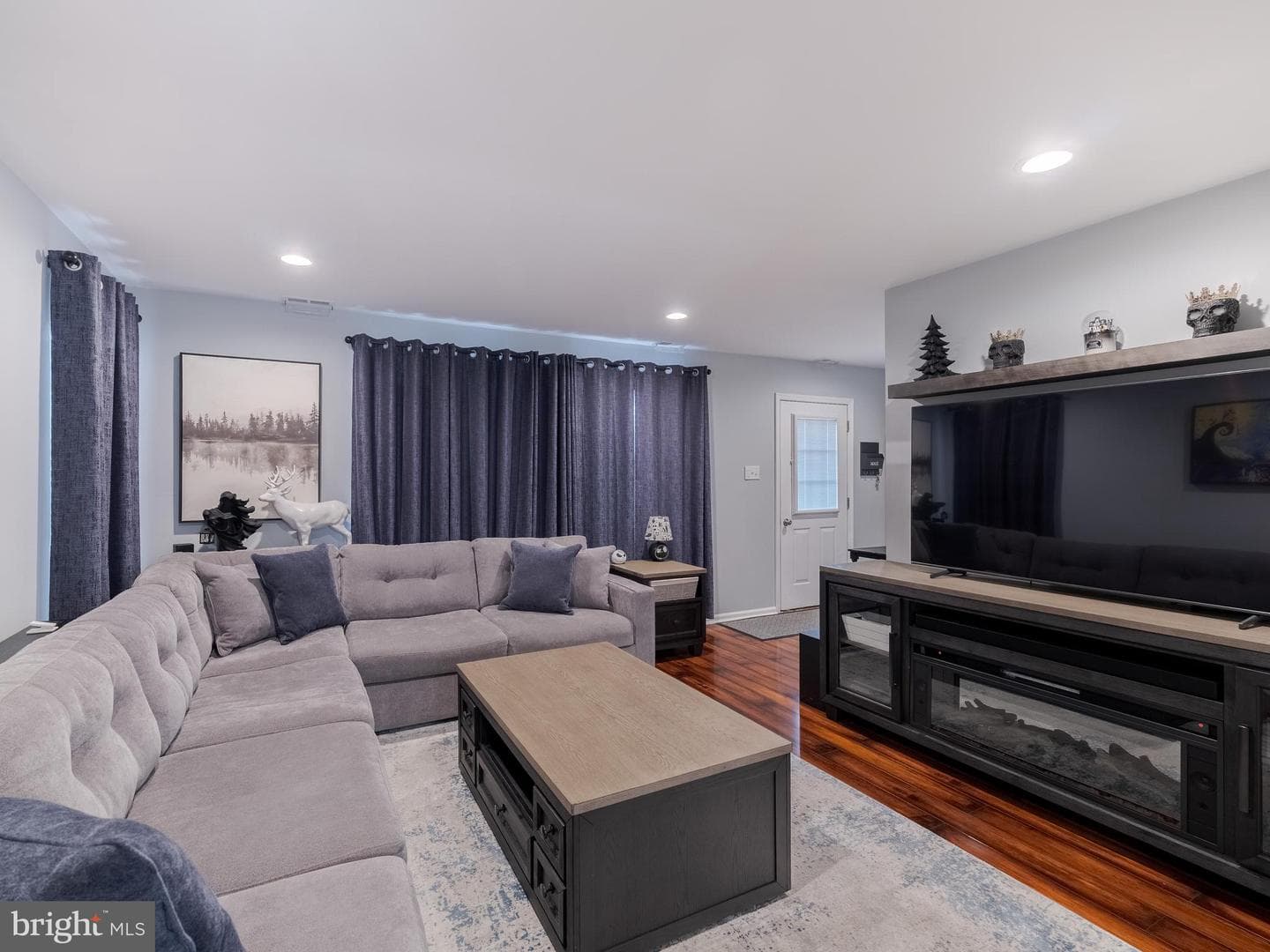 126 Megan Circle photo 5
