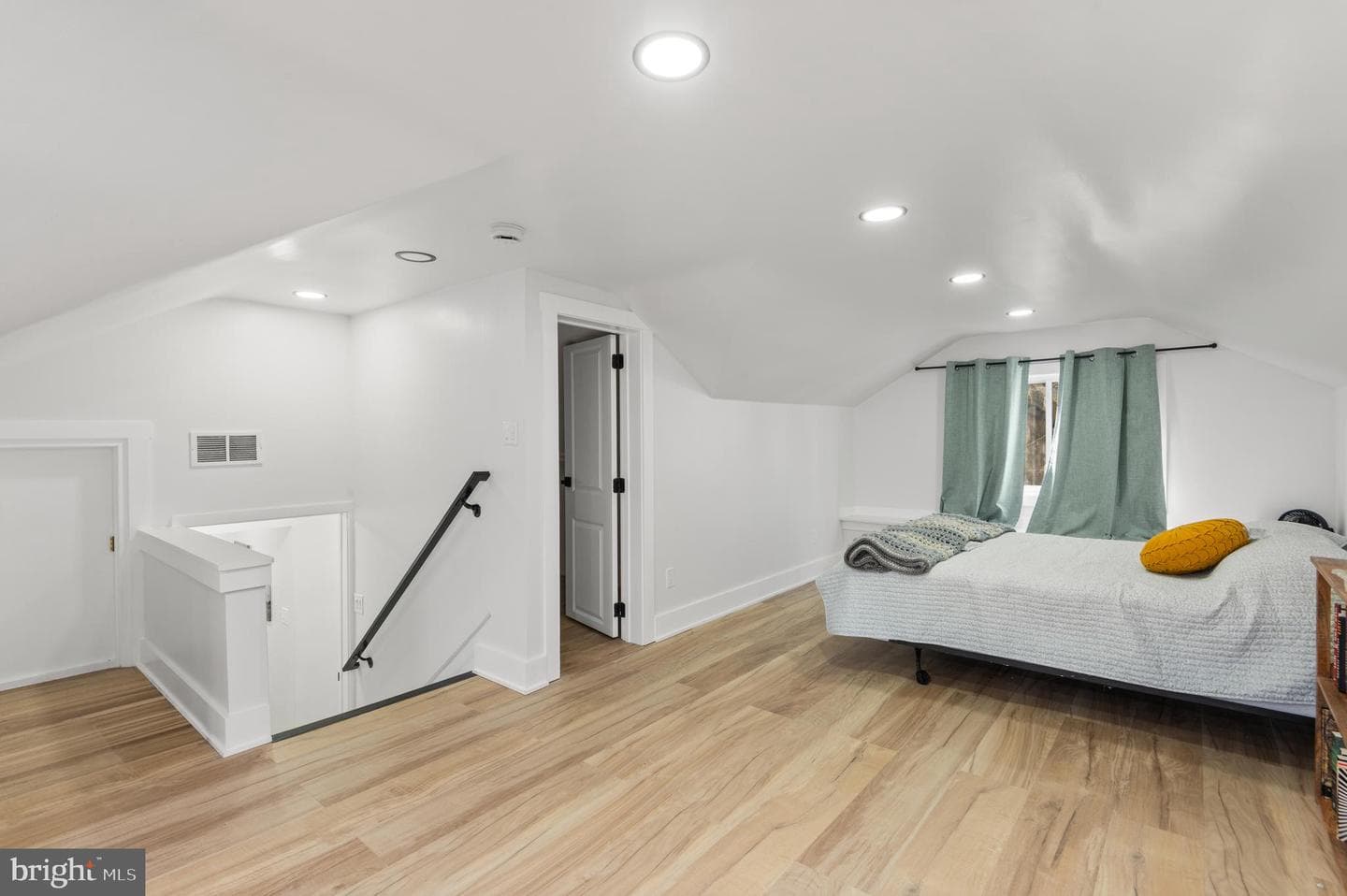 549 Austin Drive photo 21
