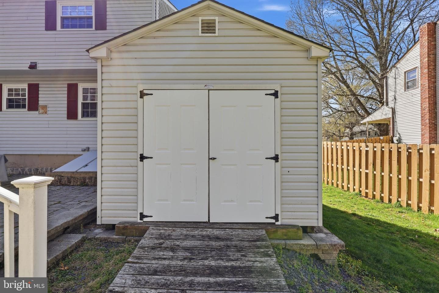 221 Valley Drive photo 63
