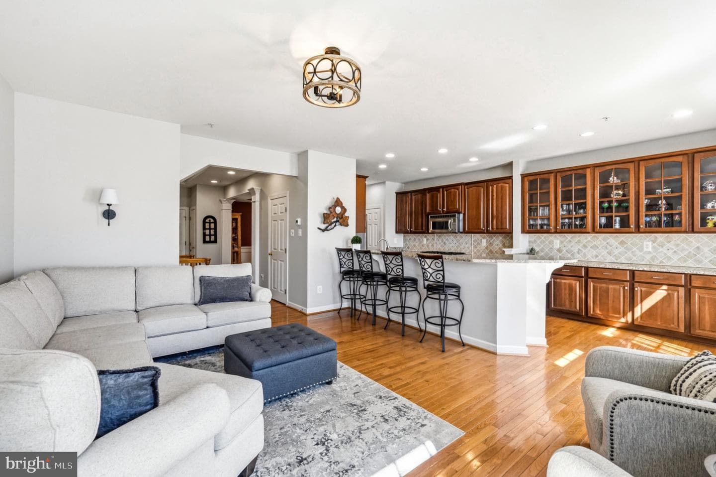 331 Village Way photo 16