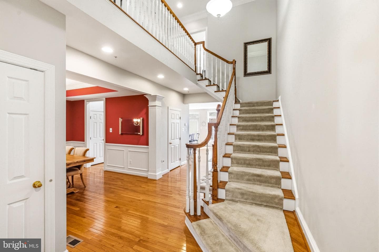 331 Village Way photo 7
