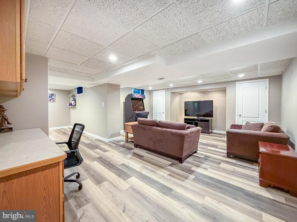 35 Matthew Circle photo 29