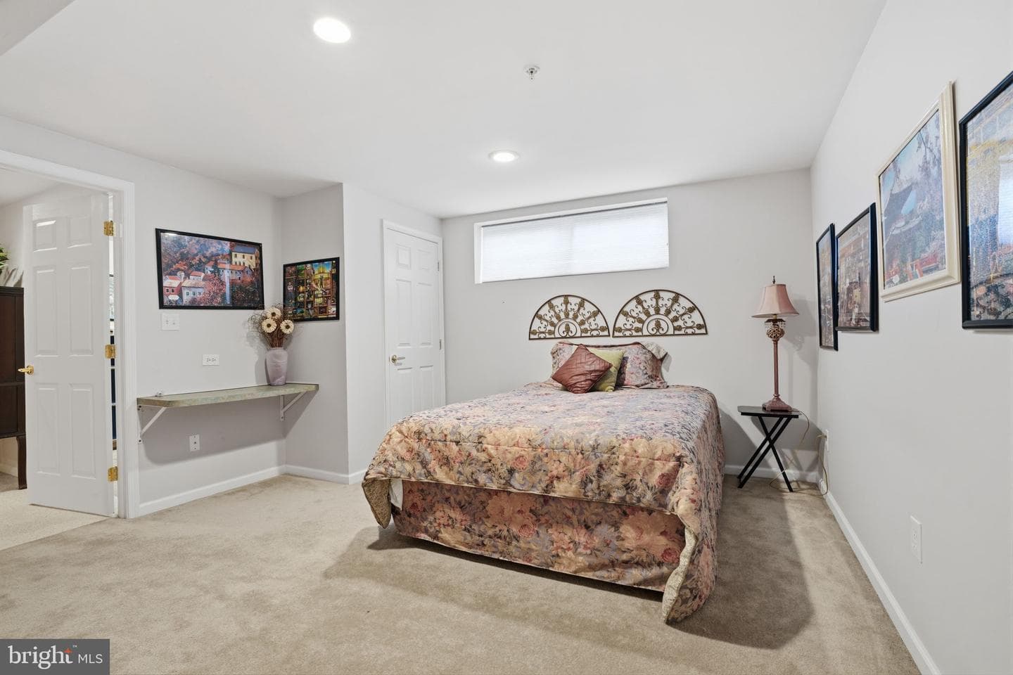 201 Canterbury Court #31 photo 27