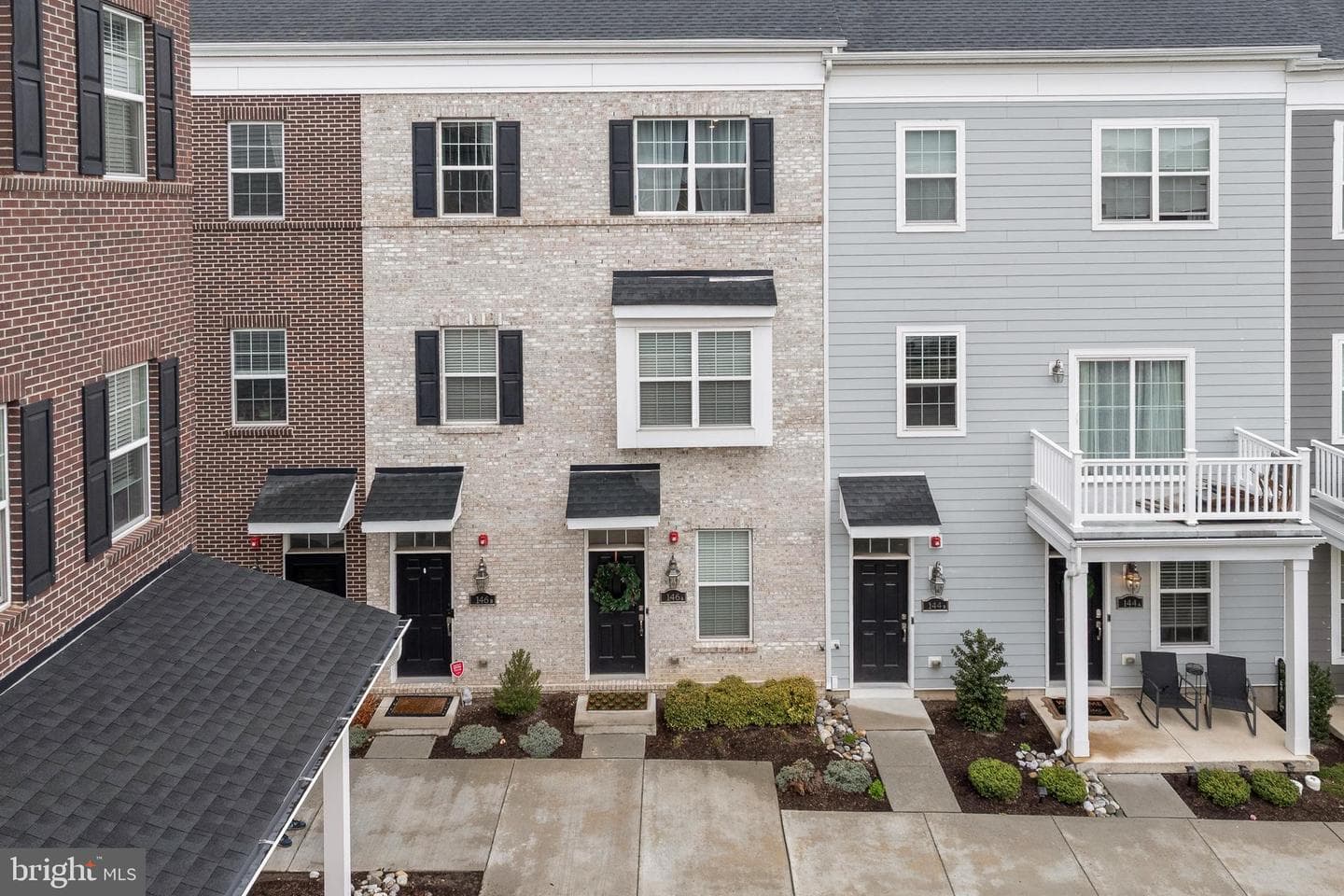 146 Park Place photo 3