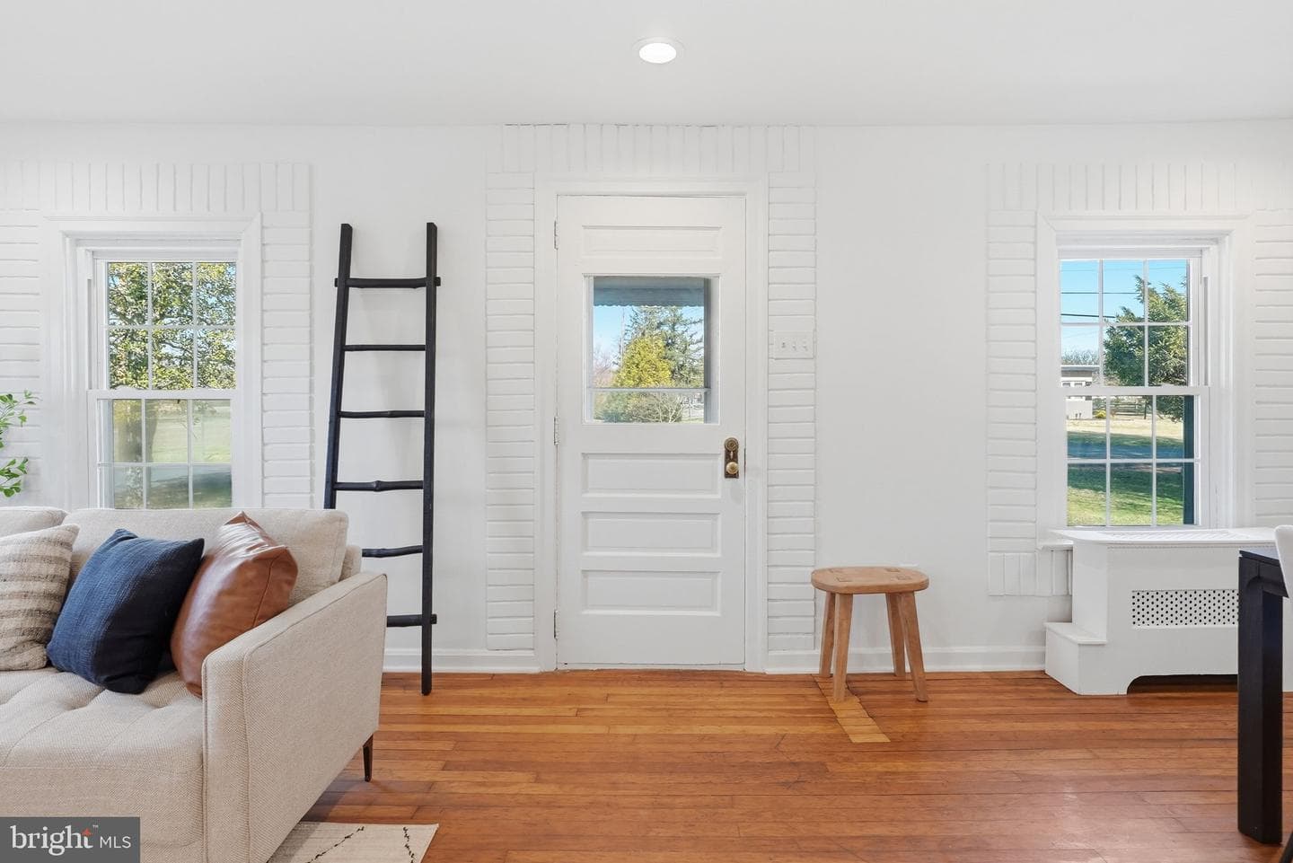 292 Walter Road photo 6