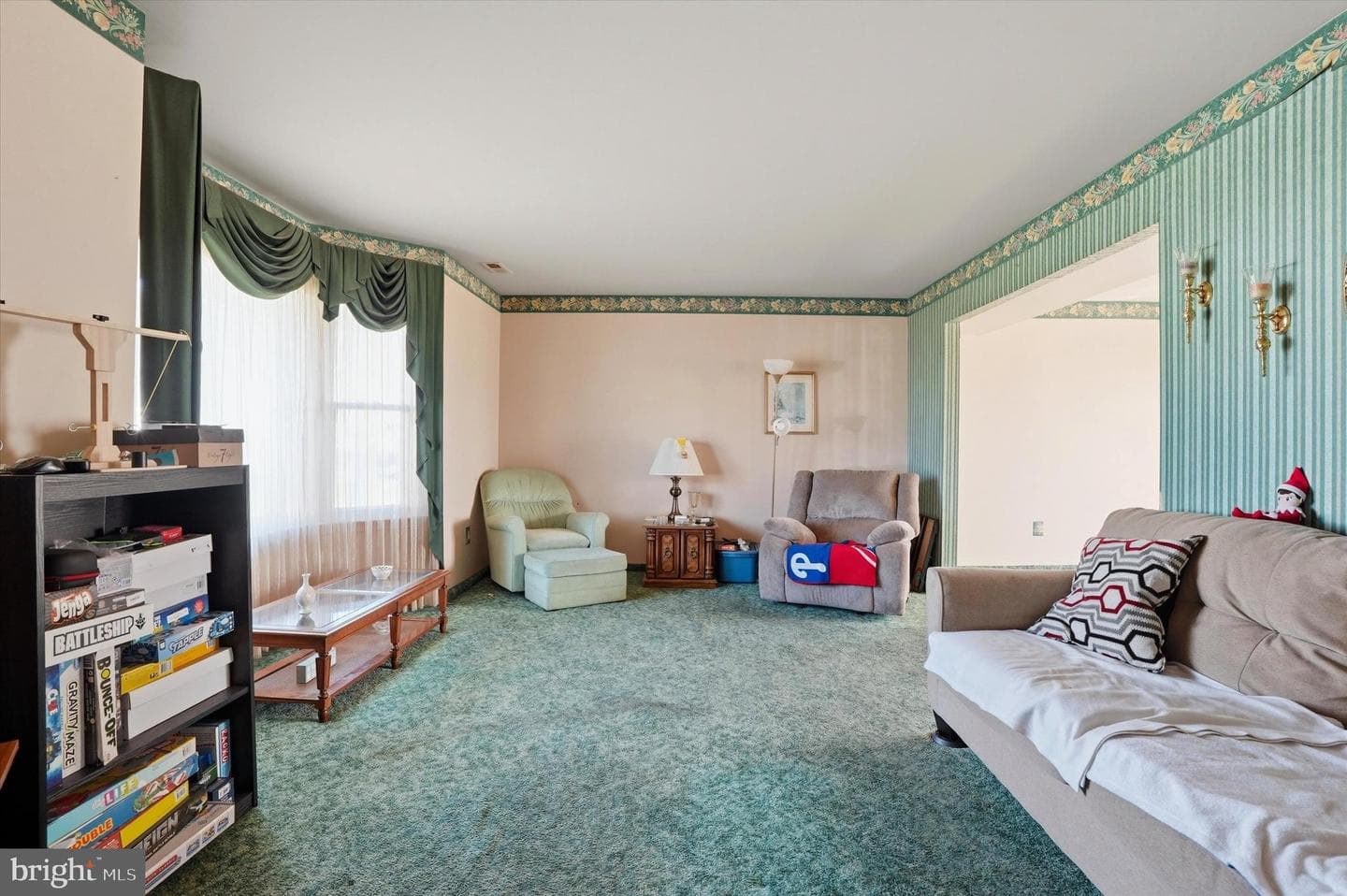 1640 Britany Drive photo 3