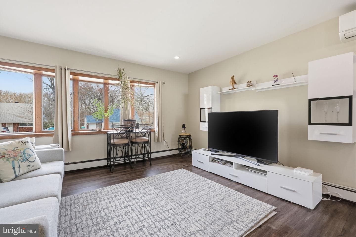 60 Lower Orchard Drive photo 6