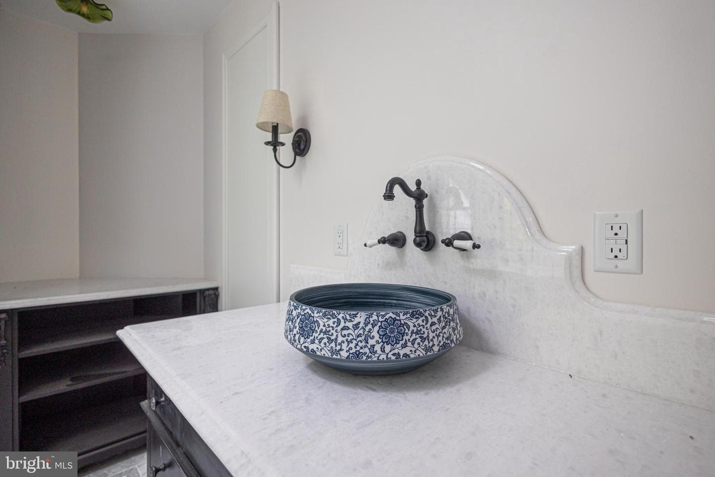 21 Bellinghamshire Place photo 56