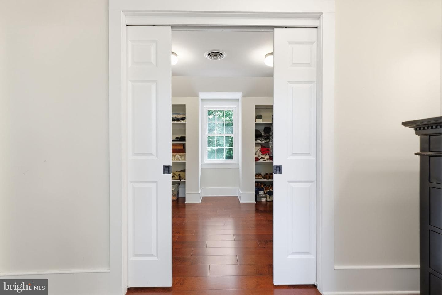 1682 Clydesdale Circle photo 45