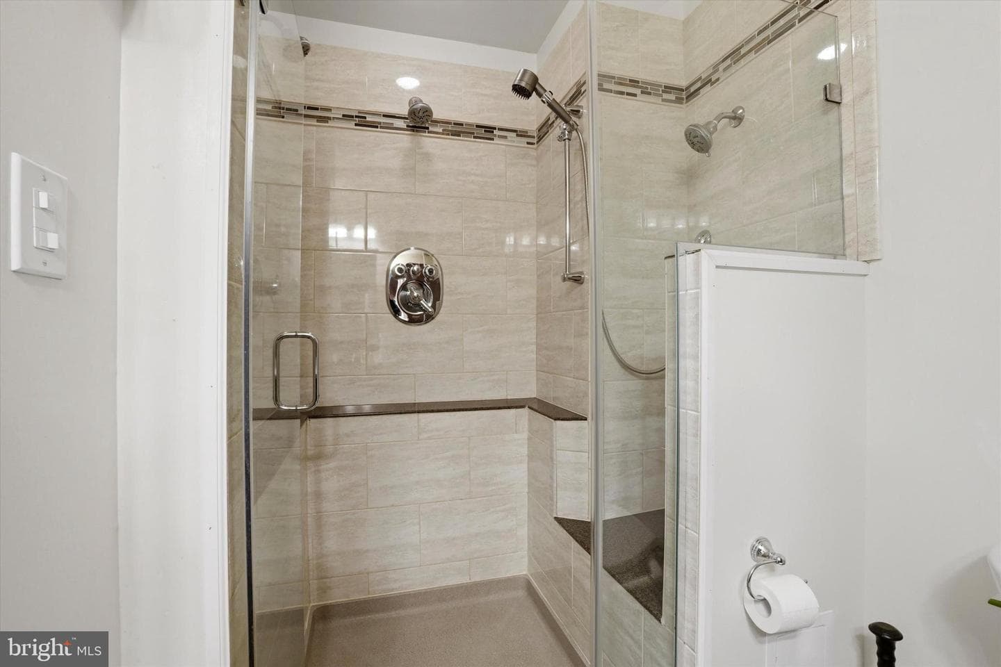 28 Sycamore Road photo 14