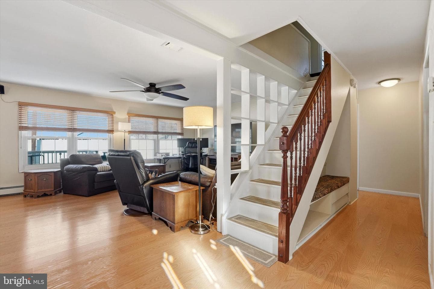 28 Sycamore Road photo 2