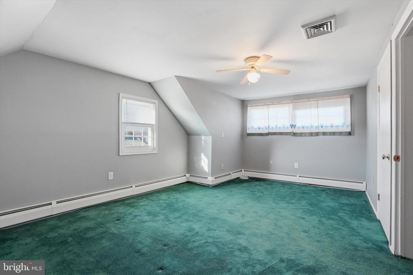 28 Sycamore Road photo 22
