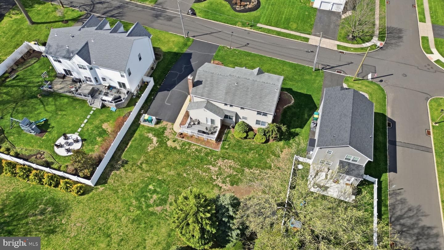429 Grand Avenue photo 47