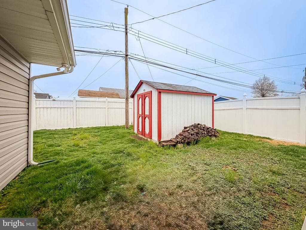 55 Teaberry Lane photo 30