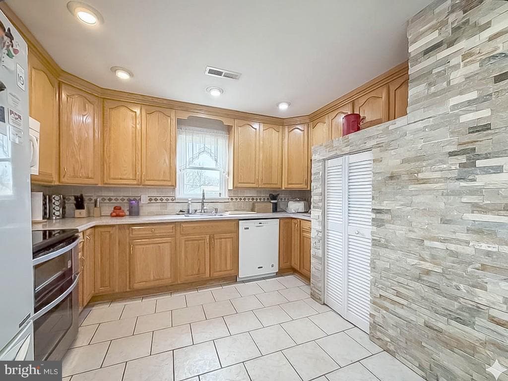 55 Teaberry Lane photo 5