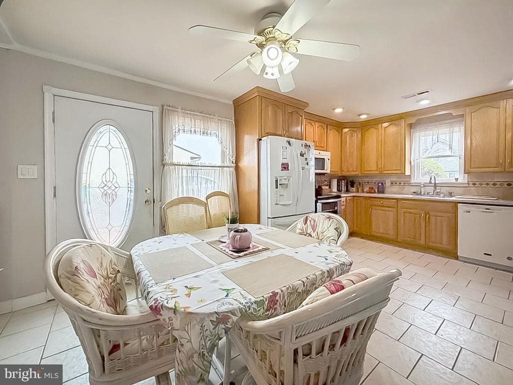55 Teaberry Lane photo 8