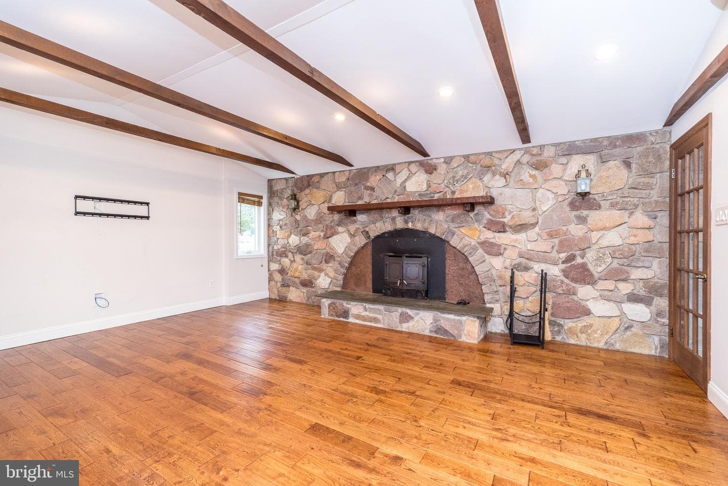 1630 Bonnie Brae Drive photo 28
