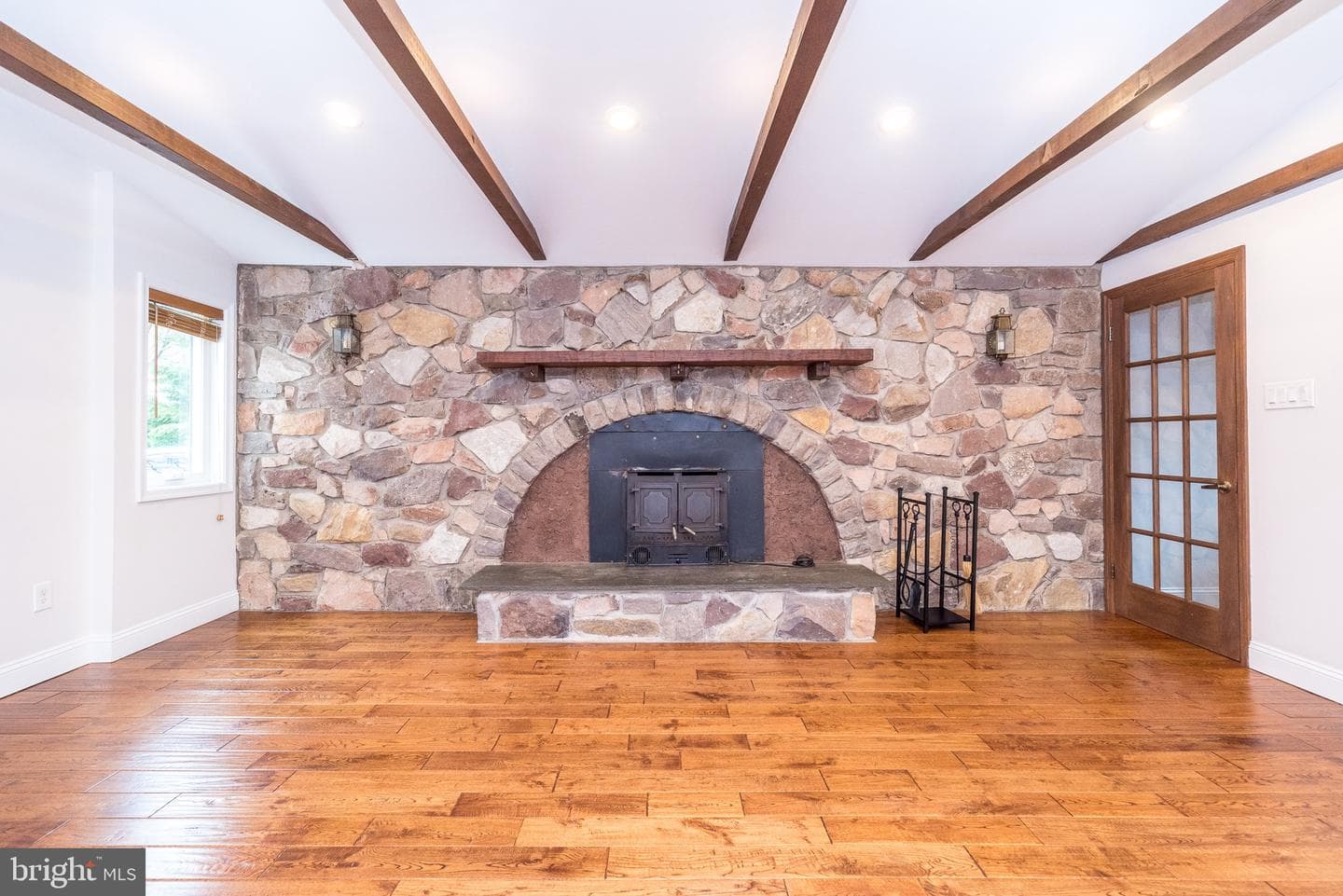 1630 Bonnie Brae Drive photo 29