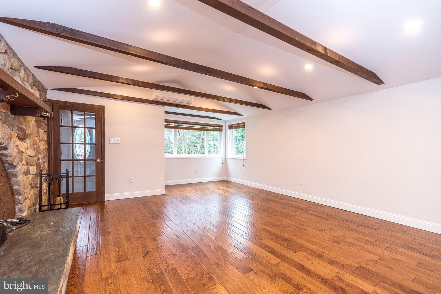 1630 Bonnie Brae Drive photo 31