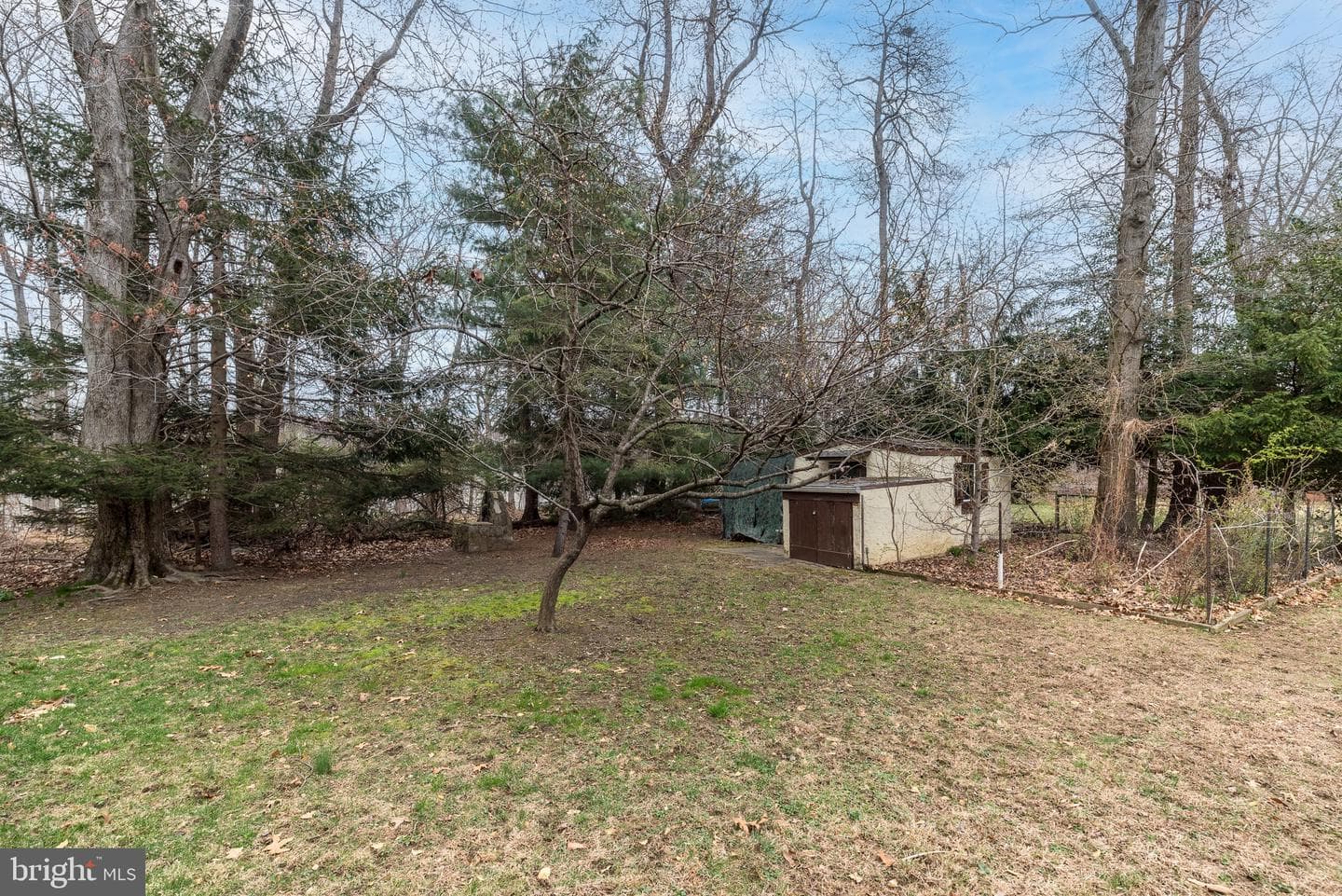 1630 Bonnie Brae Drive photo 59