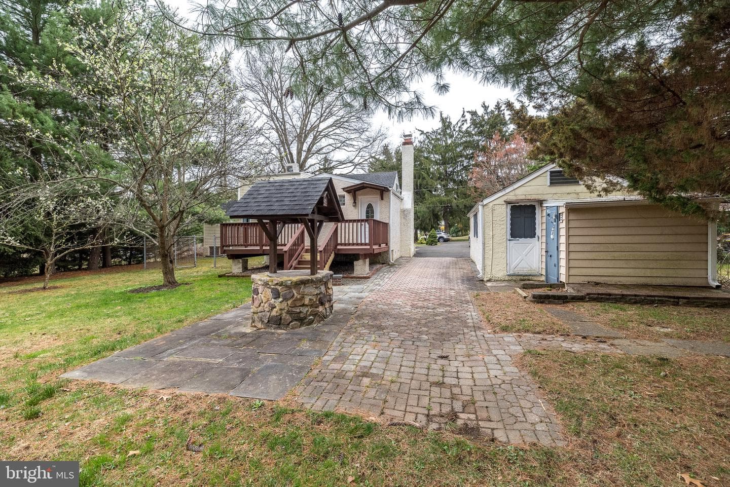 1630 Bonnie Brae Drive photo 63