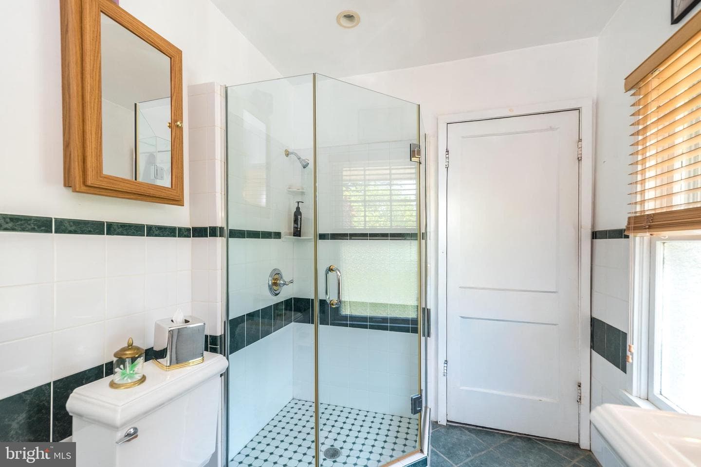 825 Highland Avenue photo 73