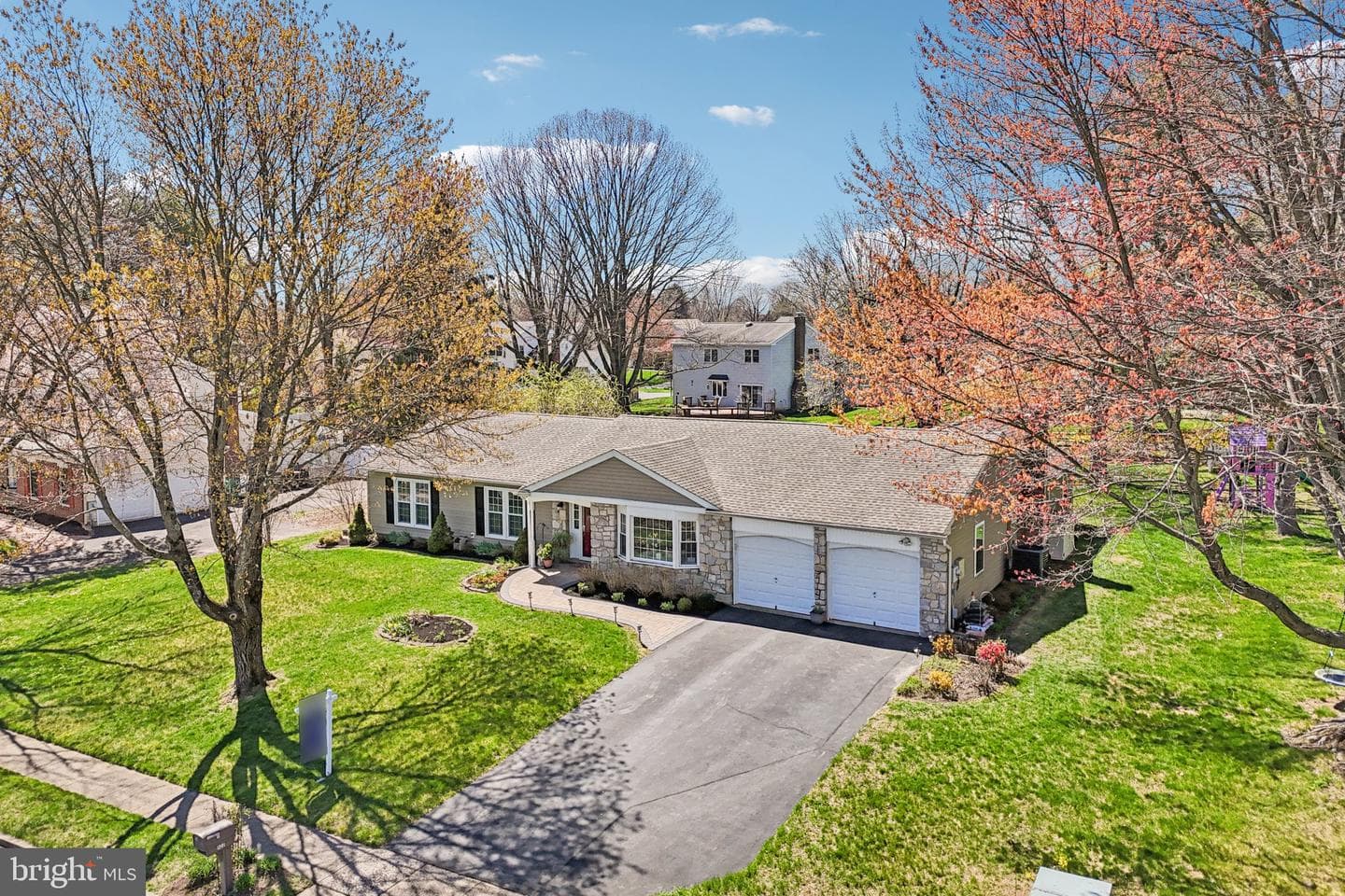 923 Pickering Drive photo 44