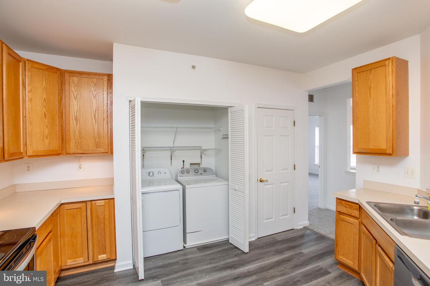 100 Beech Boulevard #204 photo 18
