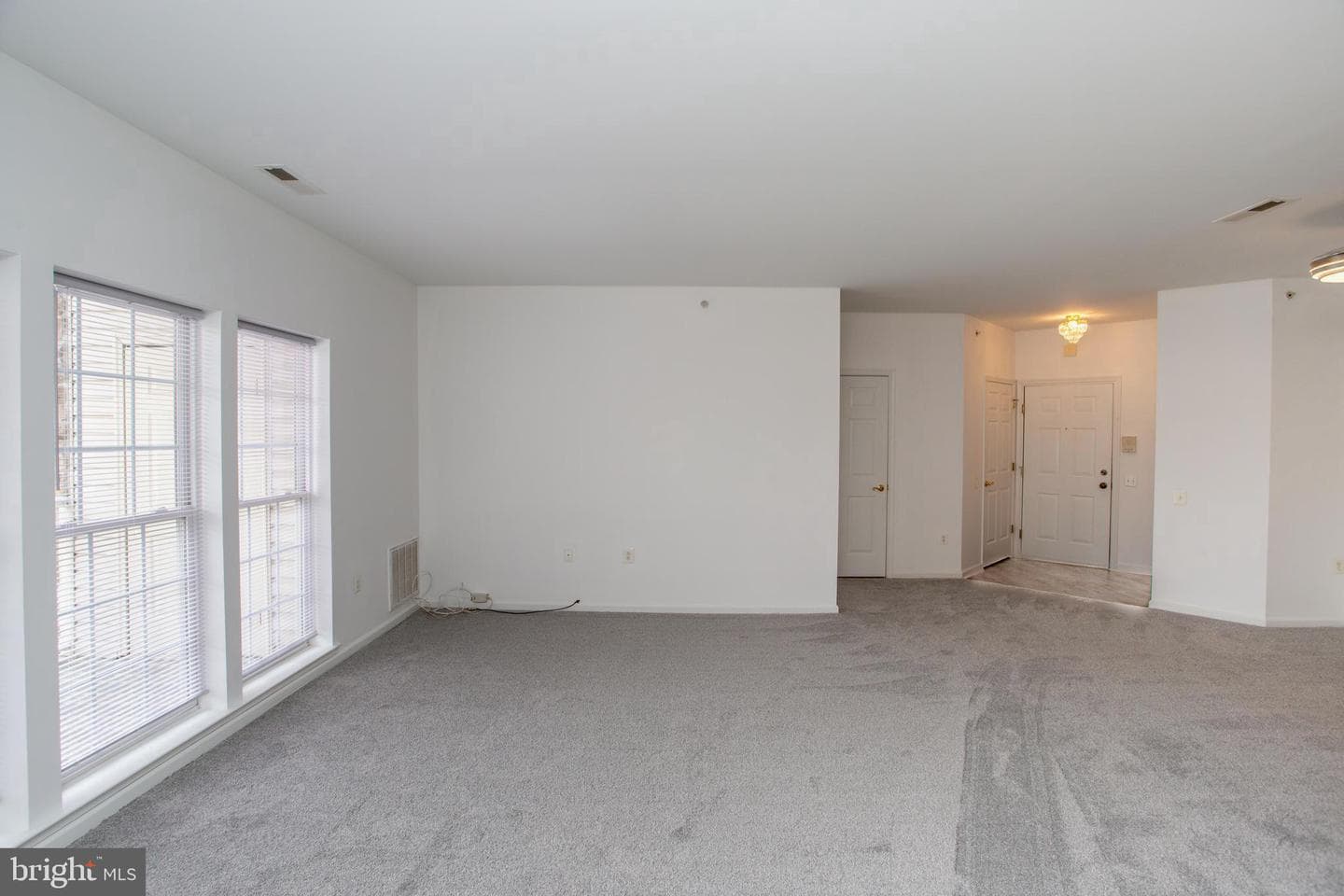 100 Beech Boulevard #204 photo 4