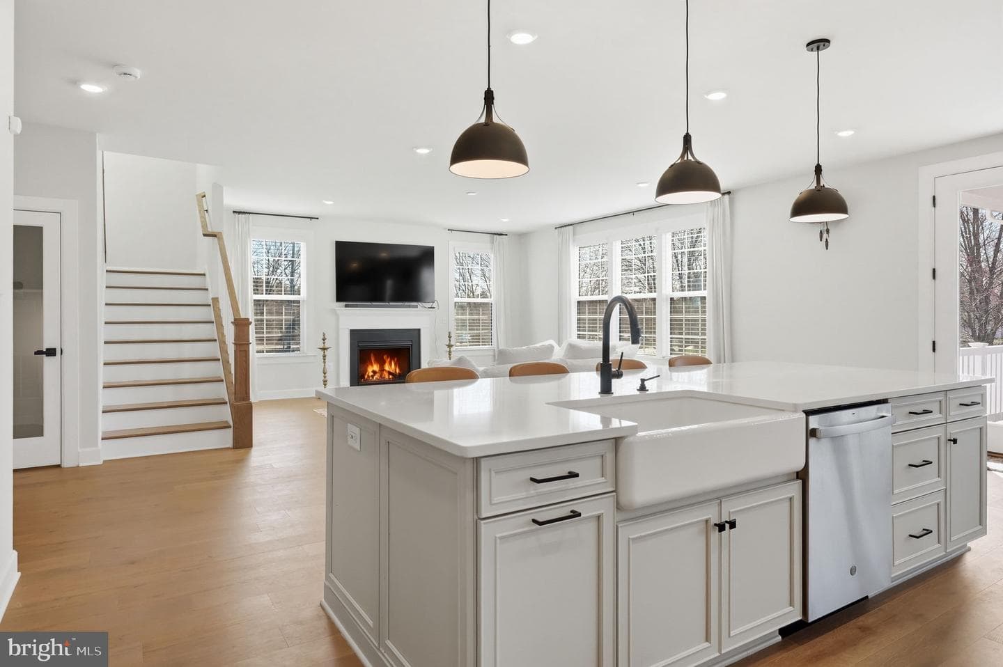 200 Mayfield Ln photo 17