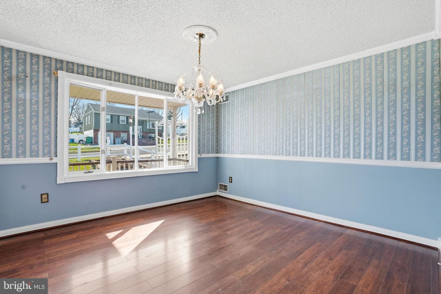 4820 Dara Faith Drive photo 11