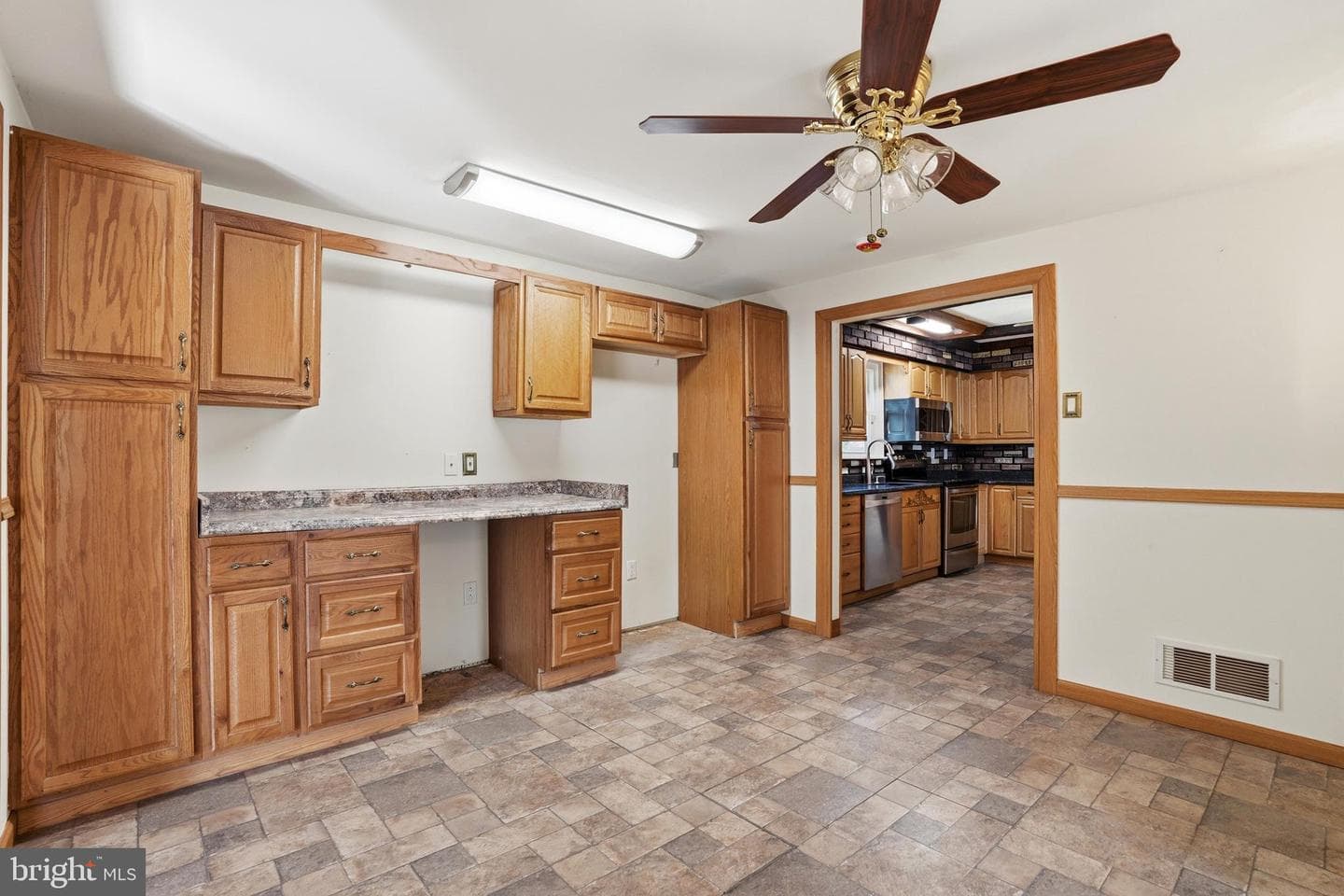 4820 Dara Faith Drive photo 15