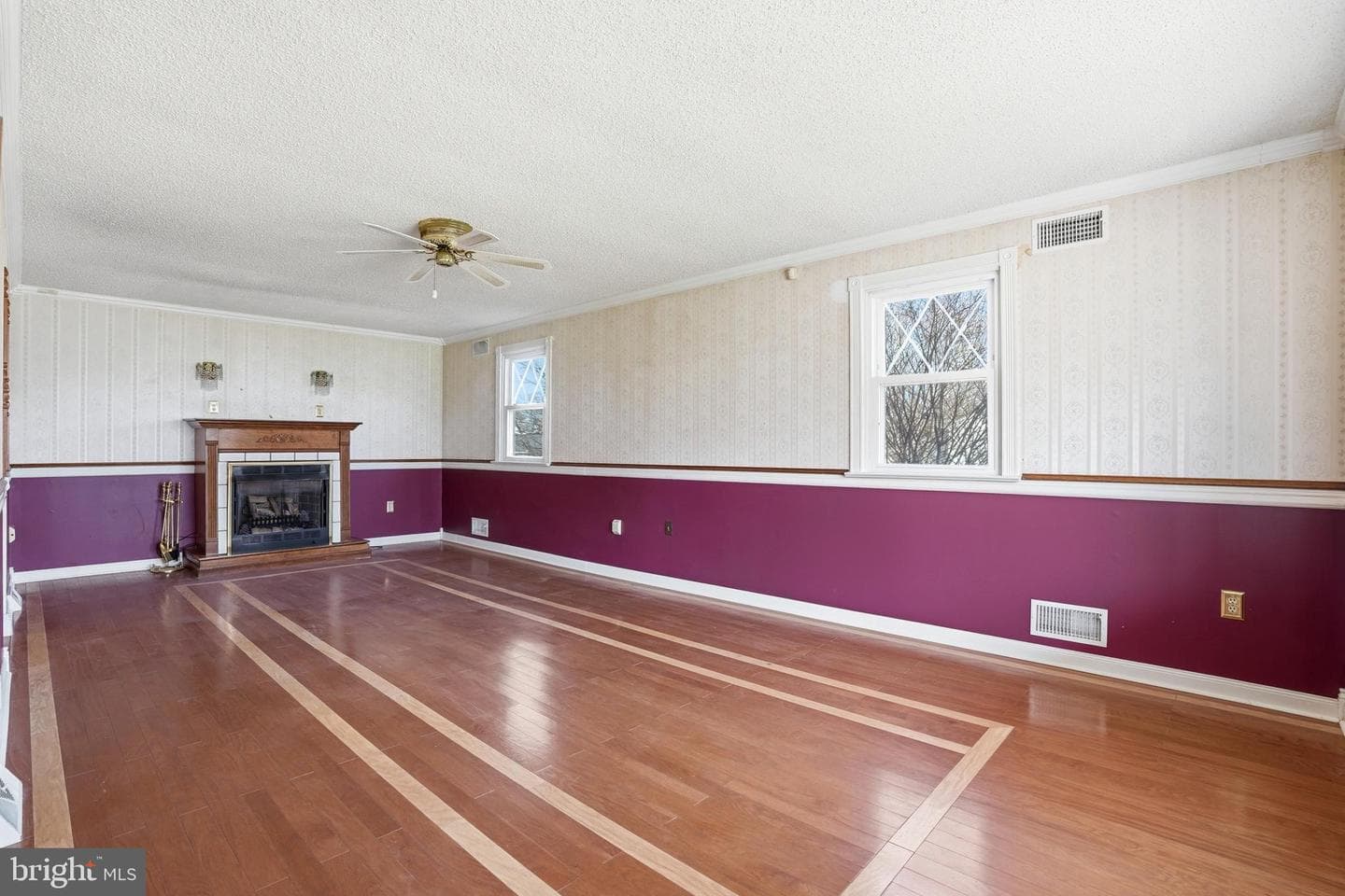 4820 Dara Faith Drive photo 5