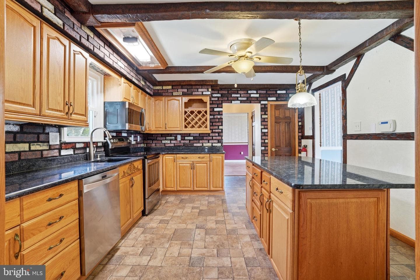4820 Dara Faith Drive photo 8