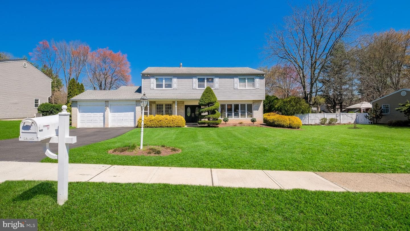 73 Springwood Drive photo 2
