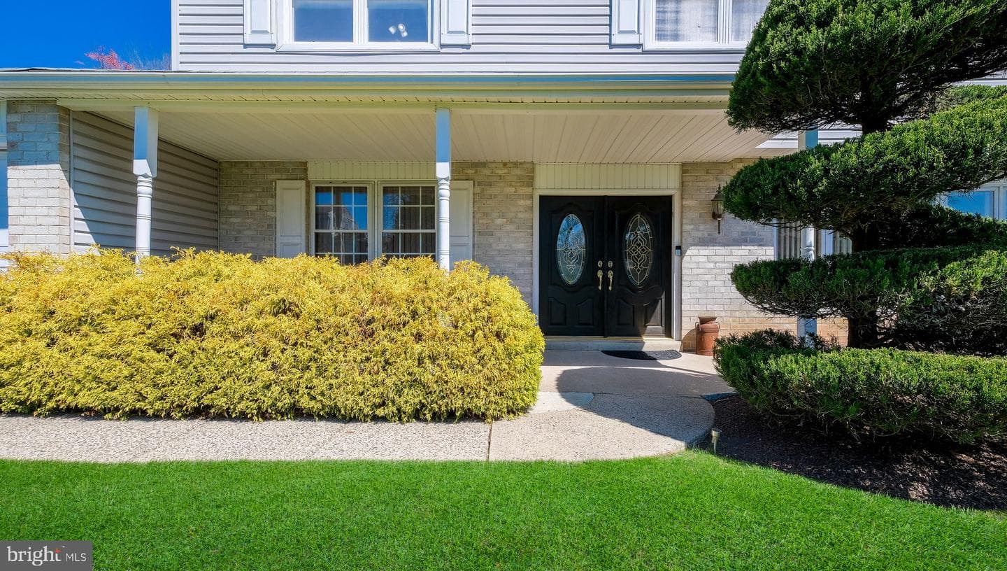 73 Springwood Drive photo 6