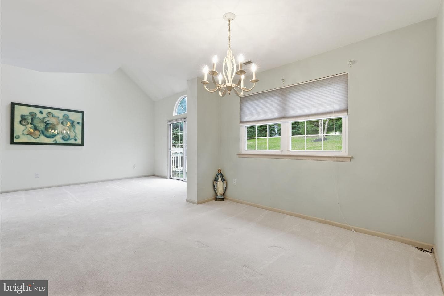 2105 Potters Place photo 15